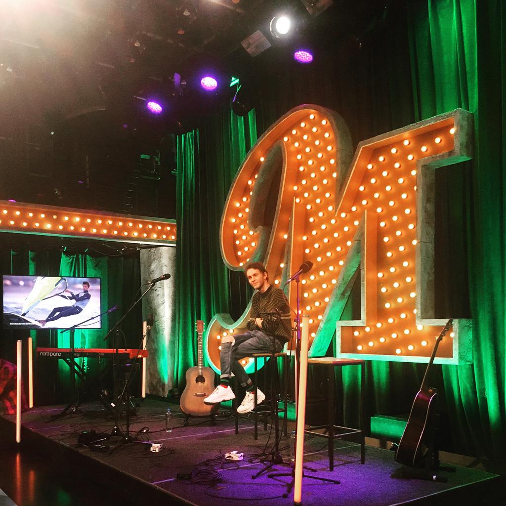 BACKSTAGE: Sebastiaan bij M